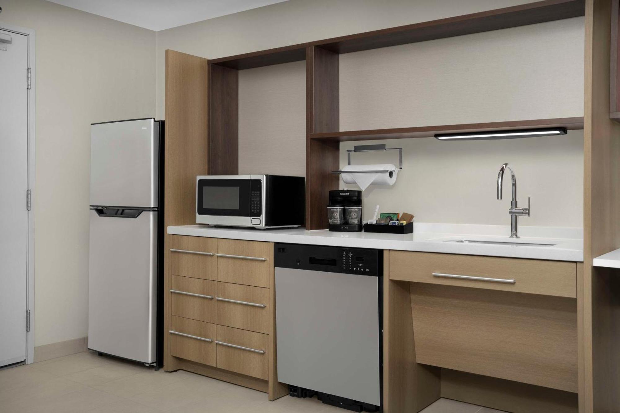 Home2 Suites By Hilton 波基普西 外观 照片